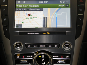 2020款2.0T MONO限量尊雅版 MONO BLACK  中控区