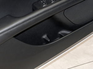 20202.0T MONOŰ MONO WHITE g