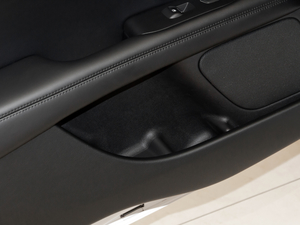 20202.0T MONOŰ MONO WHITE g