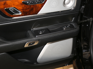 20202.0T MONOҫ MONO BLACK  g