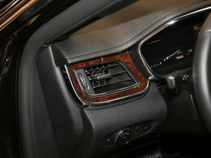 20202.0T (q)MONOҫ MONO BLACK  п؅^(q)