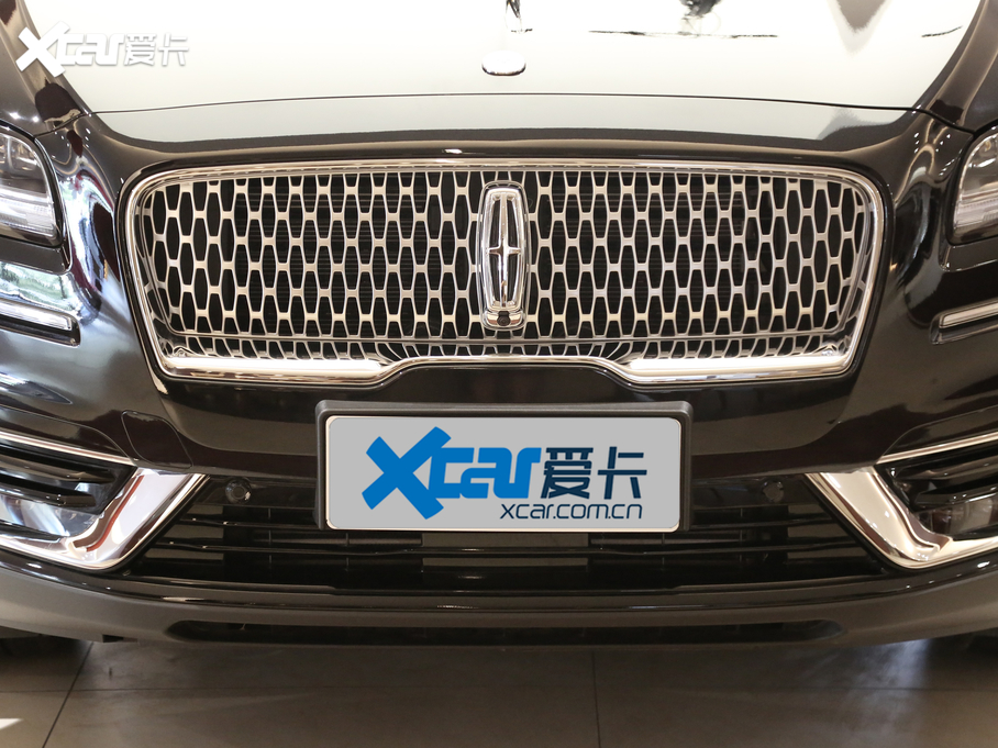 2020 (M) 2.7T ҫ VI