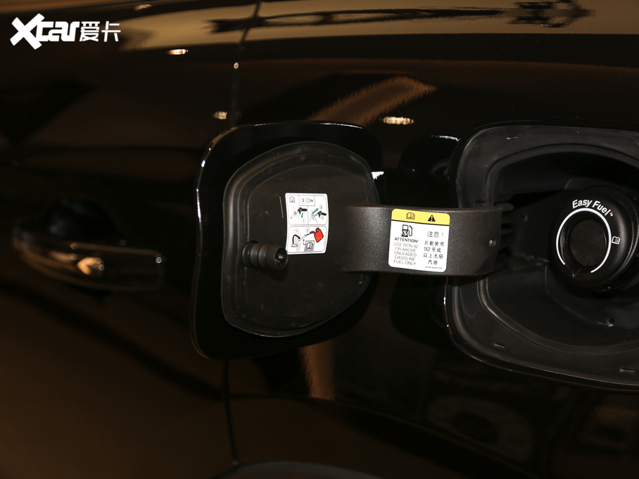 2020 (M) 2.7T ҫ VI