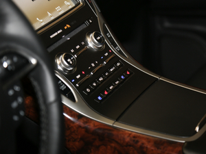 20202.7T ҫ VI п؅^