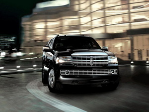 2010款5.4L V8 整体外观