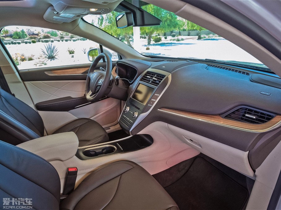 2014ֿMKC 2.0T Ԅ(dng)ҫ