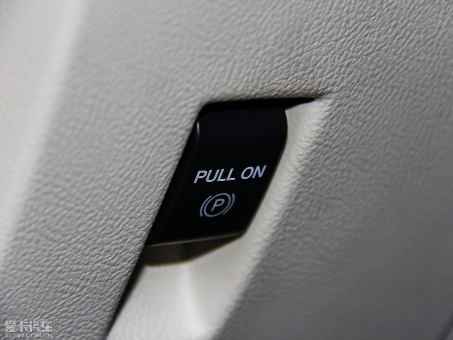 2014ֿMKC 2.0T Ԅ(dng)ҫ