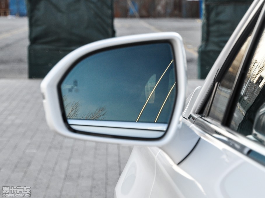 2014ֿMKC 2.0T ԄӃŰ