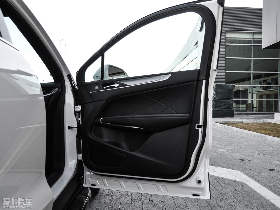 2014ֿMKC 2.0T ԄӃŰ