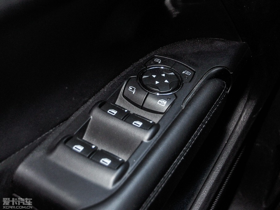 2014ֿMKC 2.0T ԄӃŰ