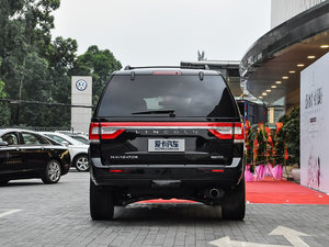 2016款3.5T AWD 正后	