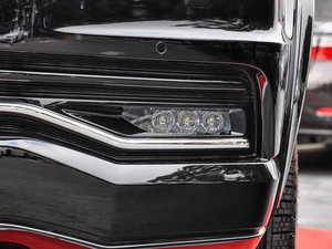 2016款3.5T AWD 前雾灯