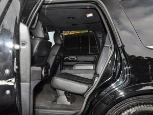 2016款3.5T AWD 后排空间