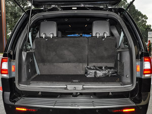 2016款3.5T AWD 行李厢空间