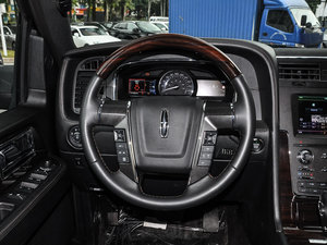 2016款3.5T AWD 方向盘
