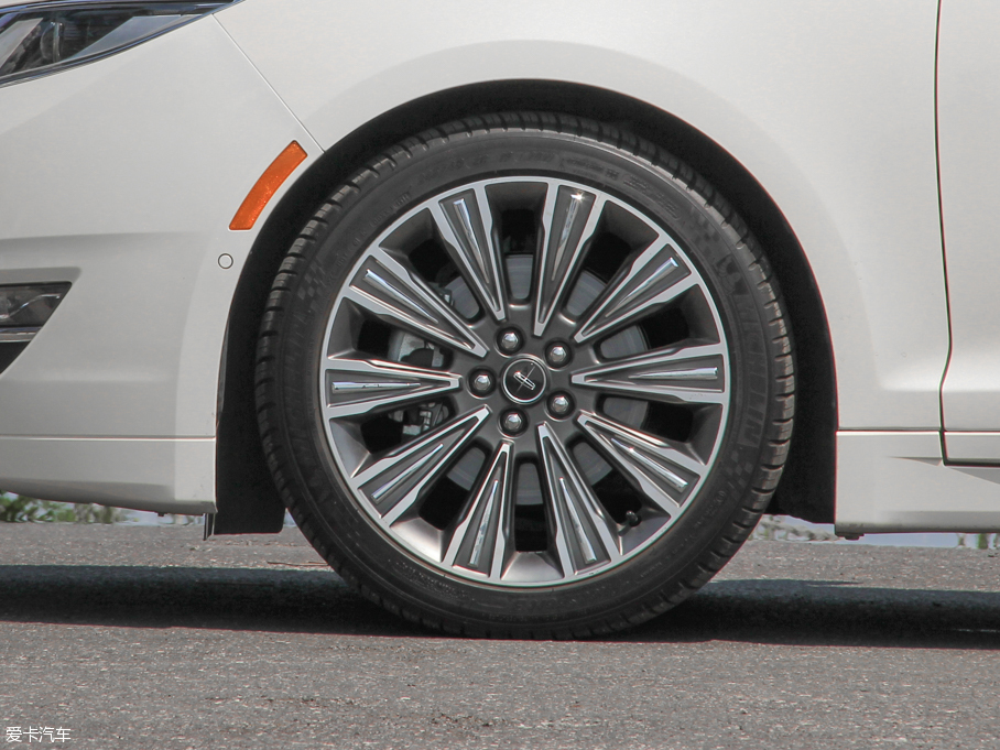 2015ֿMKZ 2.0T y(tng)ϵ