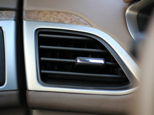 2015款2.0T 总统系列 中控区
