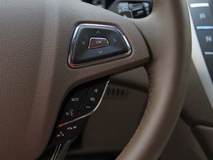 2015款2.0T 总统系列 中控区