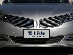 2016款2.0T 尊耀版 中网