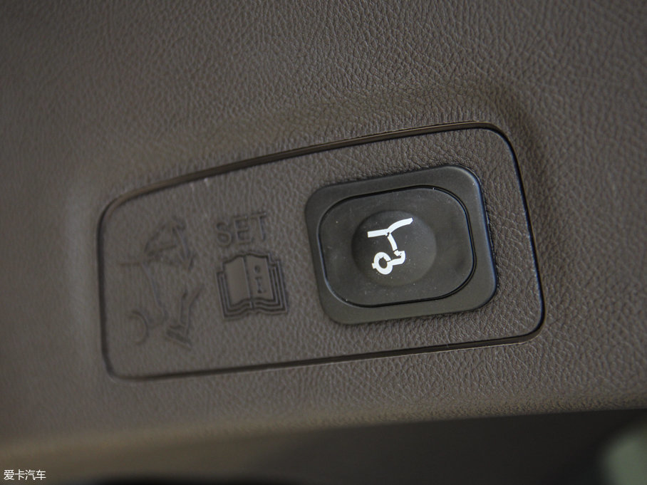 2016ֿMKC 2.0T Ԅ(dng)(q)Ű