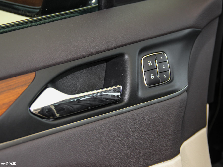 2016ֿMKC 2.0T ԄӃŰ