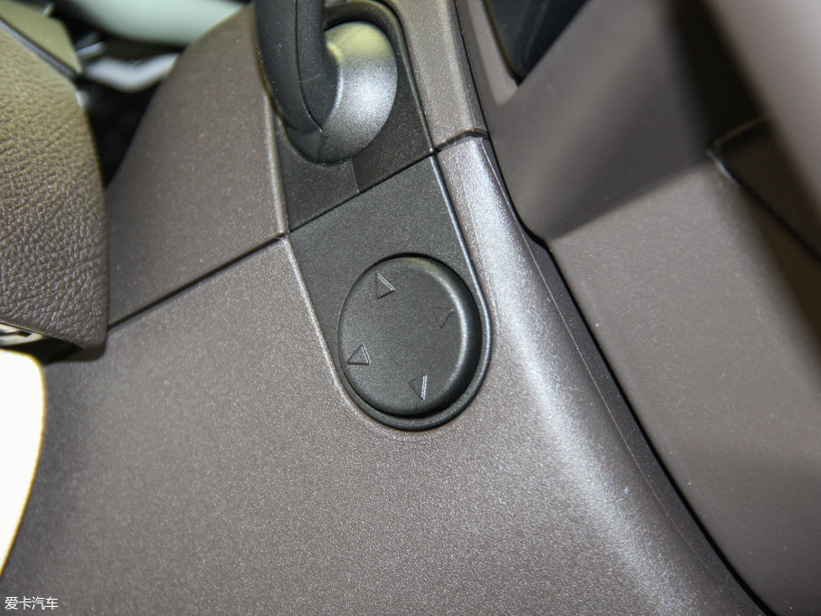 2016ֿMKC 2.0T ԄӃŰ