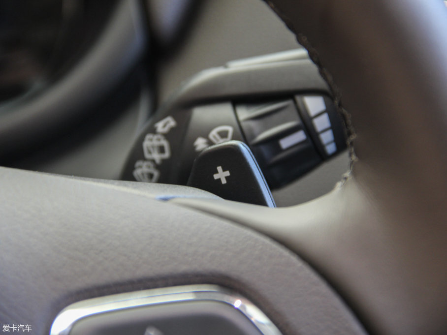 2016ֿMKC 2.0T ԄӃŰ