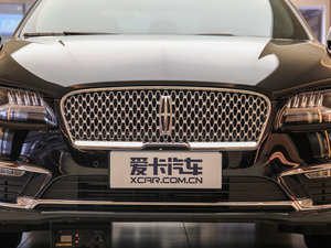 2017款2.0T 尊雅版 中网