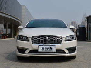2017款2.0T 尊雅版 正前