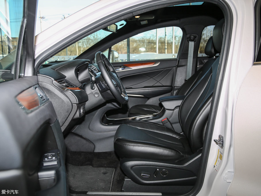 2017ֿMKC 2.0T ǰ(q)