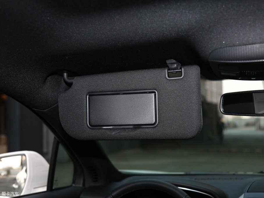 2017ֿMKC 2.0T ǰ(q)𐂰