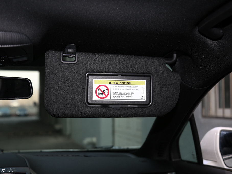 2017ֿMKC 2.0T ǰ(q)𐂰