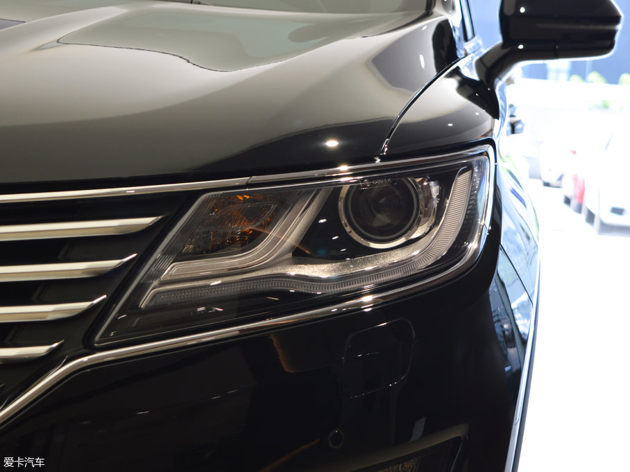 2017ֿMKC 2.0T ǰ(q)Ű