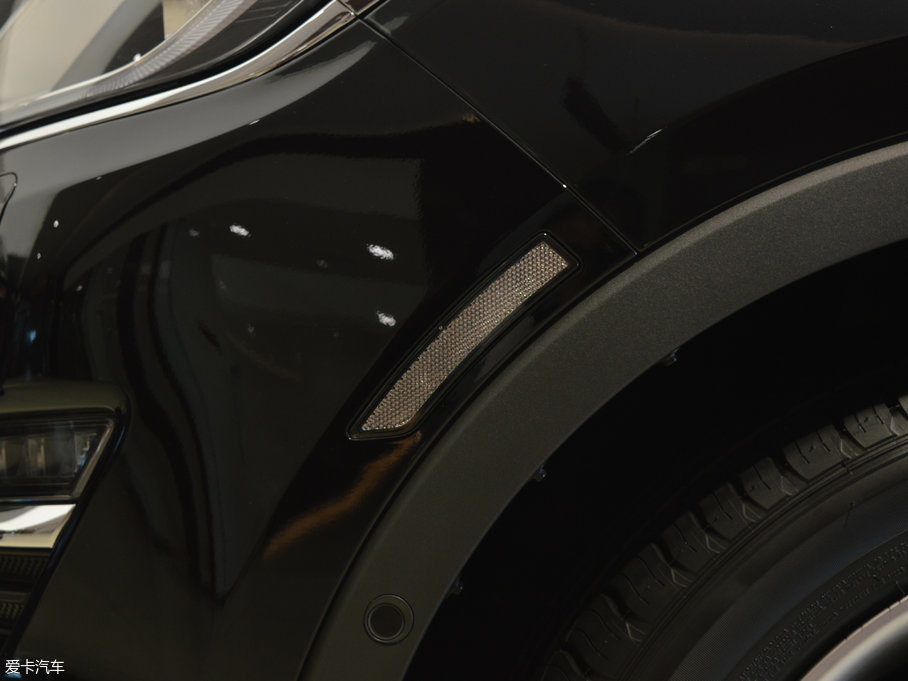 2017ֿMKC 2.0T ǰ(q)Ű