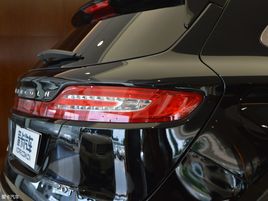 2017ֿMKC 2.0T ǰ(q)Ű