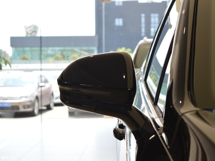 2017ֿMKC 2.0T ǰ(q)Ű