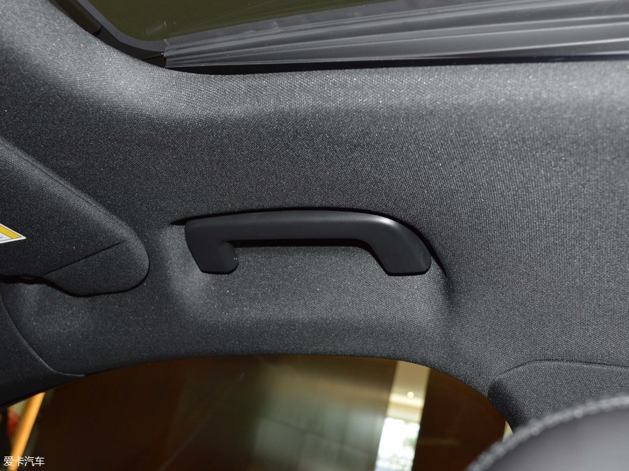 2017ֿMKC 2.0T ǰ(q)Ű