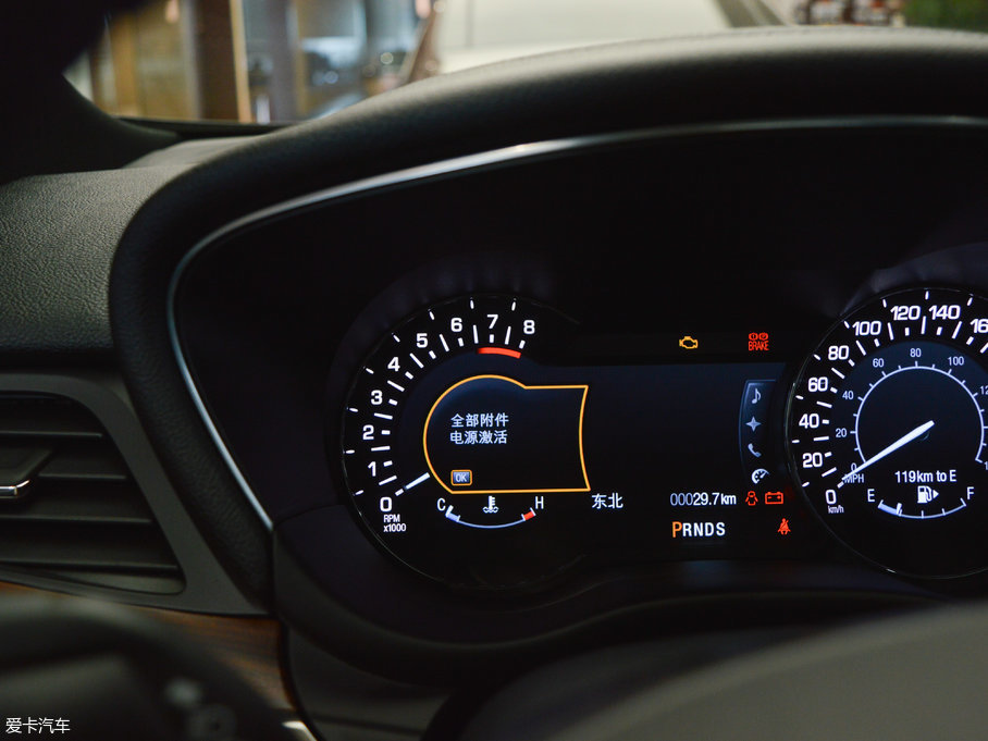 2017ֿMKC 2.0T ǰ(q)Ű