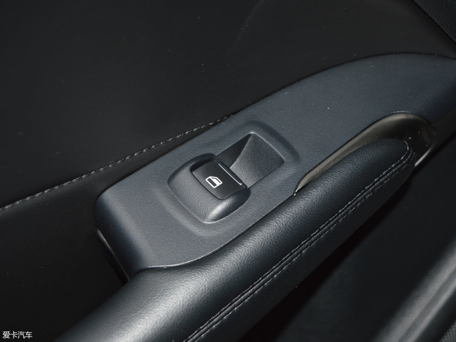 2017ֿMKC 2.0T ȫ(q)ҫ