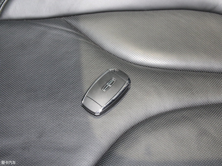 2017ֿMKC 2.0T ȫ(q)Ű