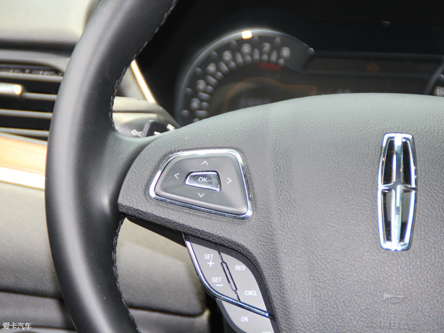 2017ֿMKC 2.0T ȫ(q)Ű