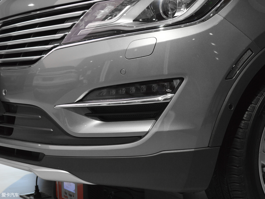 2017ֿMKC 2.0T ǰ(q)Ű