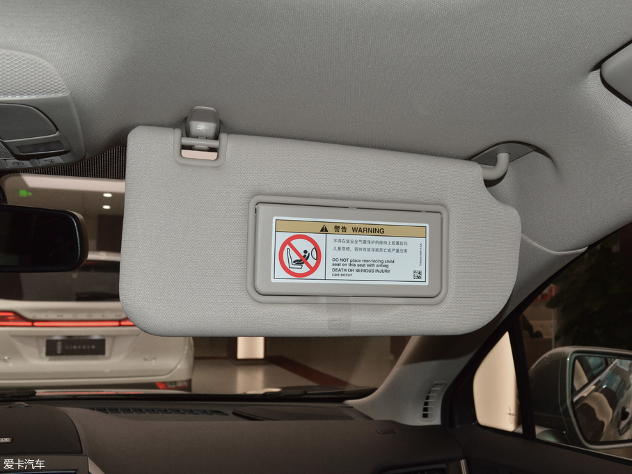 2017ֿMKC 2.0T ǰ(q)Ű