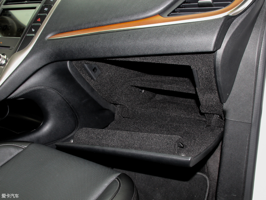 2017ֿMKC 2.0T ȫ(q)ҫ