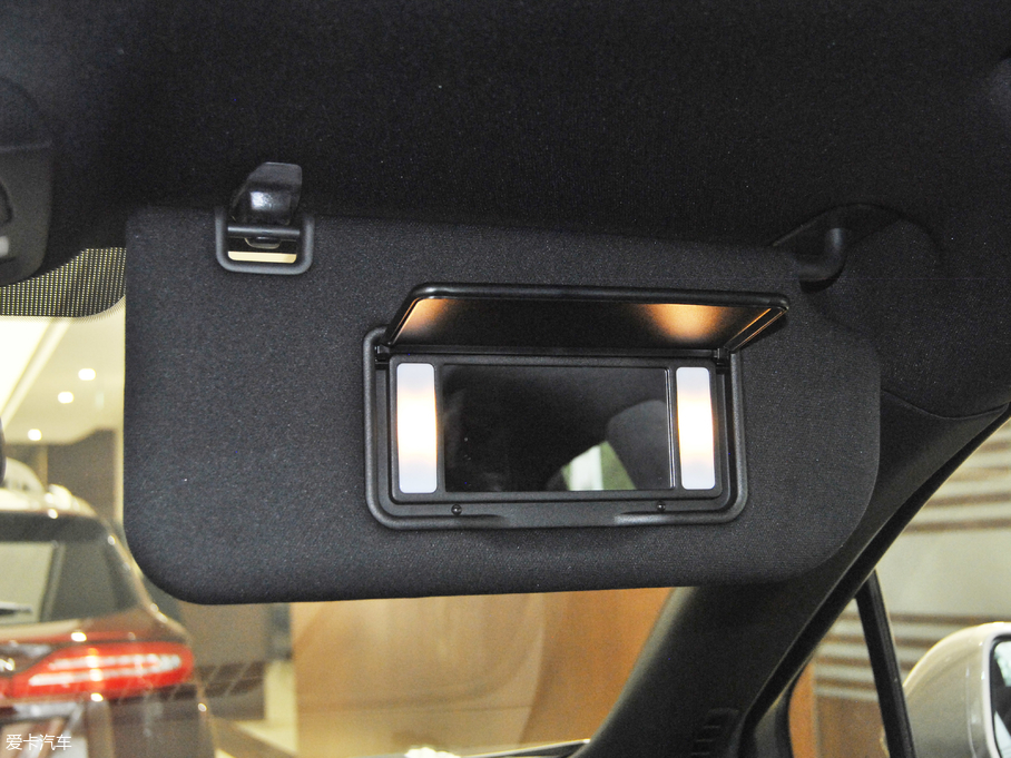 2017ֿMKC 2.0T ǰ(q)