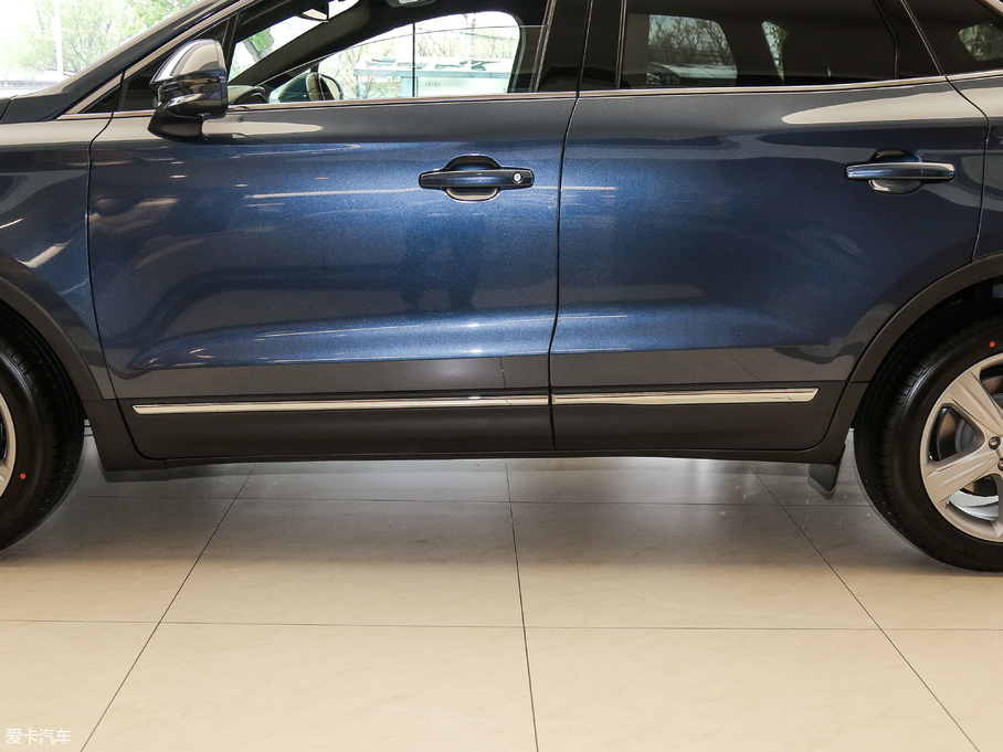 2017ֿMKC 2.0T ǰ(q)