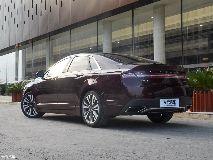 2017ֿMKZ Hτ(dng) 2.0L ǰ(q)Ű