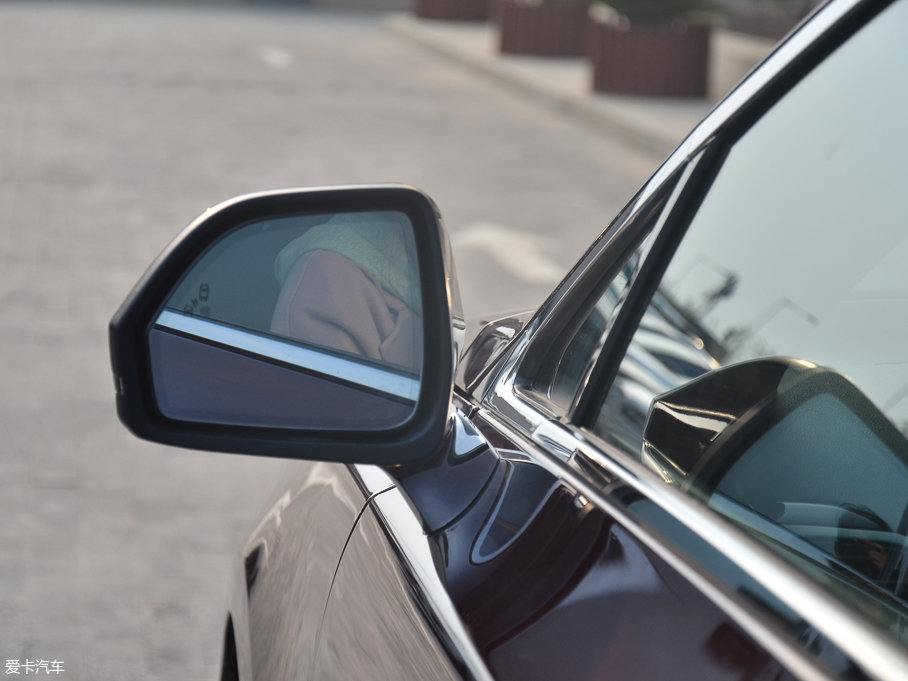 2017���ֿ�MKZ H��τ�(d��ng)�� 2.0L ǰ�(q��)���Ű�