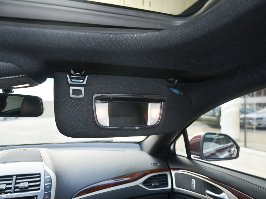 2017ֿMKZ Hτ 2.0L ǰŰ