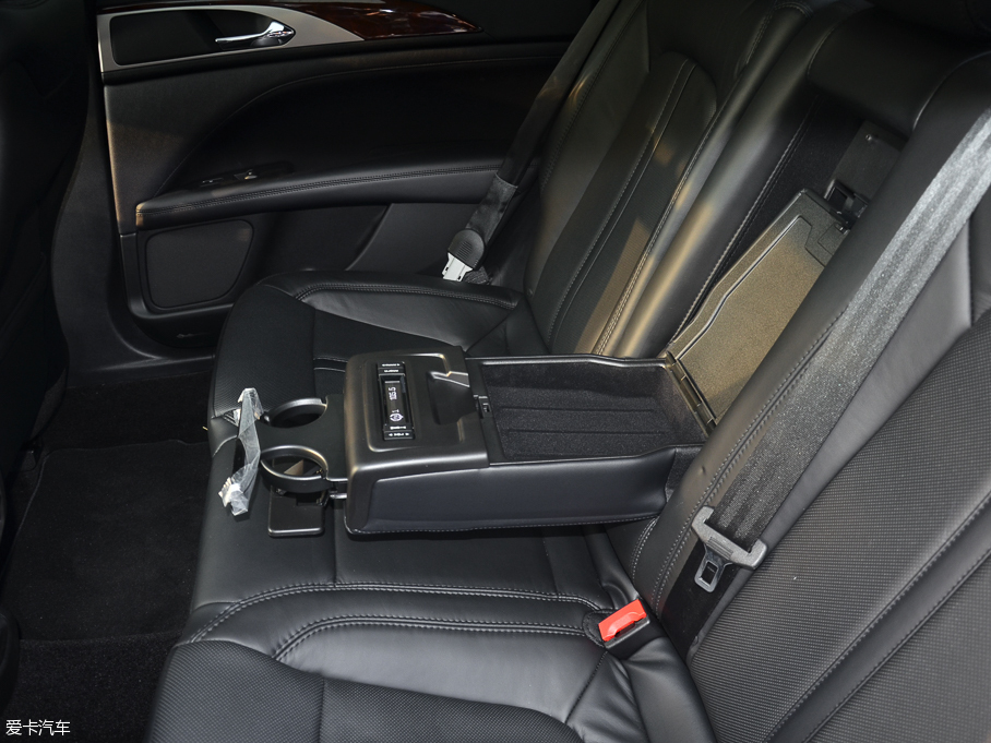 2017���ֿ�MKZ H��τ�(d��ng)�� 2.0L ǰ�(q��)���Ű�